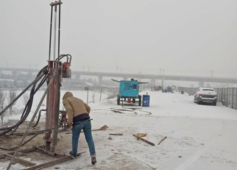 十天高速漢中東段10標、11標橋涵臺背注漿加固工程