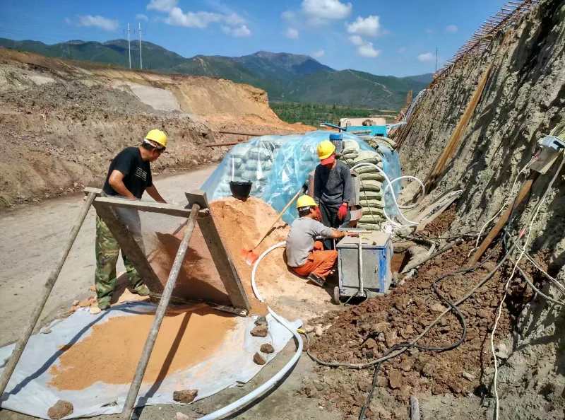 邊坡治理現(xiàn)場(chǎng)